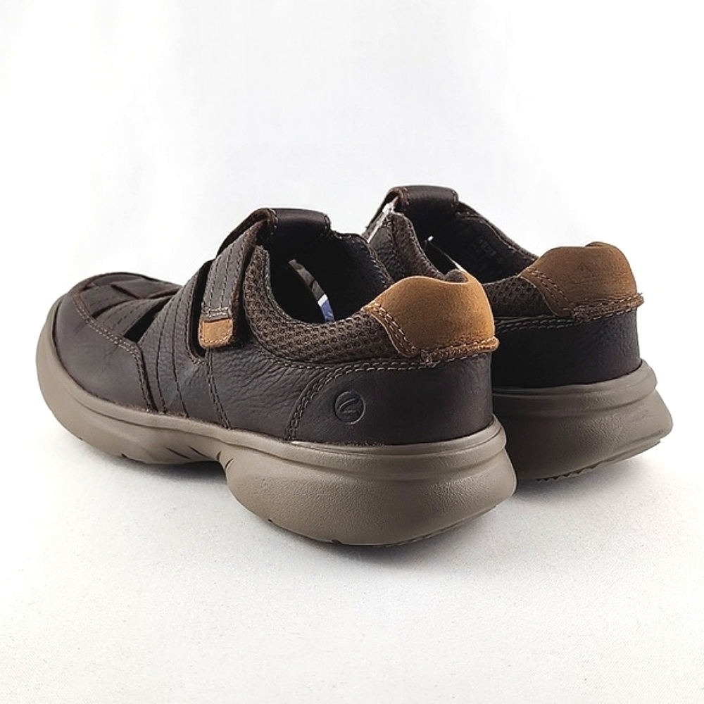 Clarks Brown Leather Fisherman Sandal with Tan Accent - Picture 4 of 16